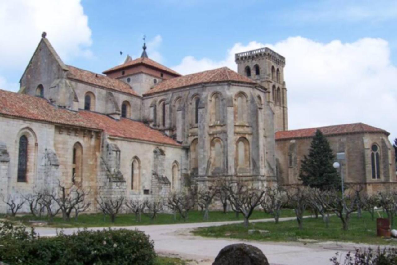 La Catedral Vut - Apt Para 4 Con Wifi En El Centro De Burgo Exterior foto